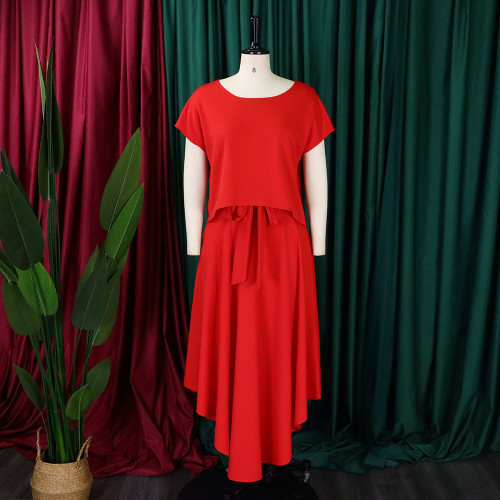 Oversized fashionable and casual top with large hem skirt