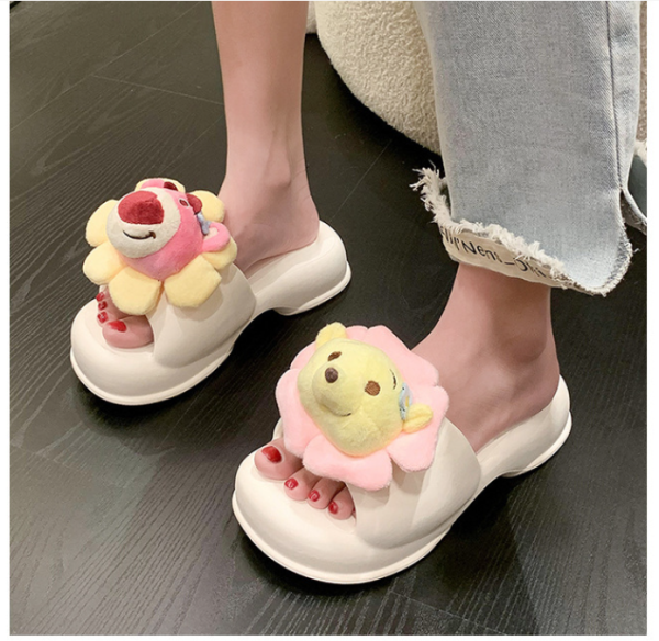 Strawberry bear accessories with a thick bottomed beach that feels like stepping on shit