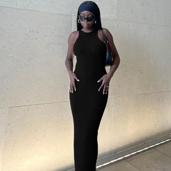 Fashionable and Sexy Backless Sleeveless Slim Fit Solid Color Dress