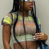 Fashionable and personalized hole burning floral slim fitting short sleeved T-shirt