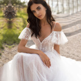 Large Wedding Dress Slim Fit and Slim Shoulder Height Fat Man Lace Flower Off Shoulder Girl