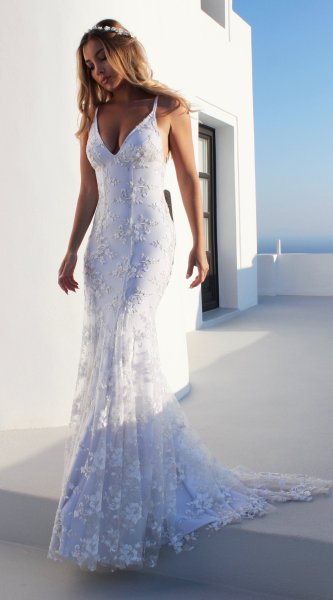 Sexy V-neck White Strap Dress