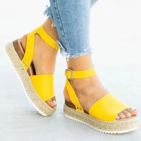 Thick sole wide strap casual buckle sandals