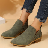 Women's shoes with pointed solid color and hollowed out solid color flat bottom