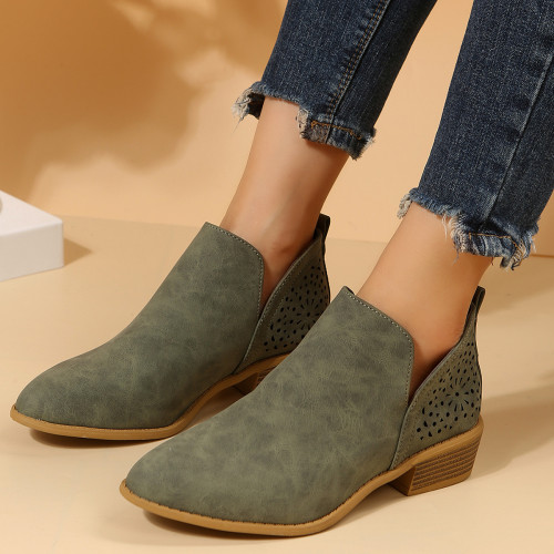 Women's shoes with pointed solid color and hollowed out solid color flat bottom