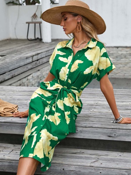 Closed fit single breasted dress