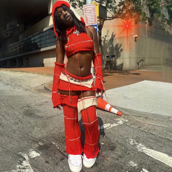 Women's New Product Sexy Hooded Contrast Knitted Top Wrapped Hip Short Skirt Set