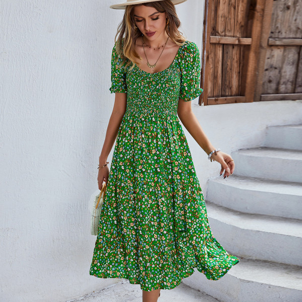 Bohemian printed dress with round neck and large swing skirt