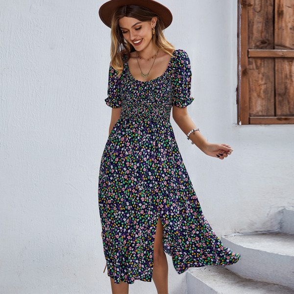 Bohemian printed dress with round neck and large swing skirt