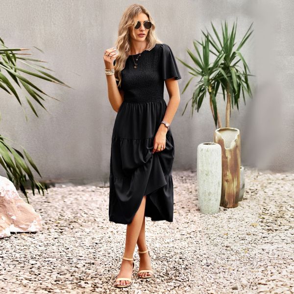 Large swing dress with round neck and holiday skirt