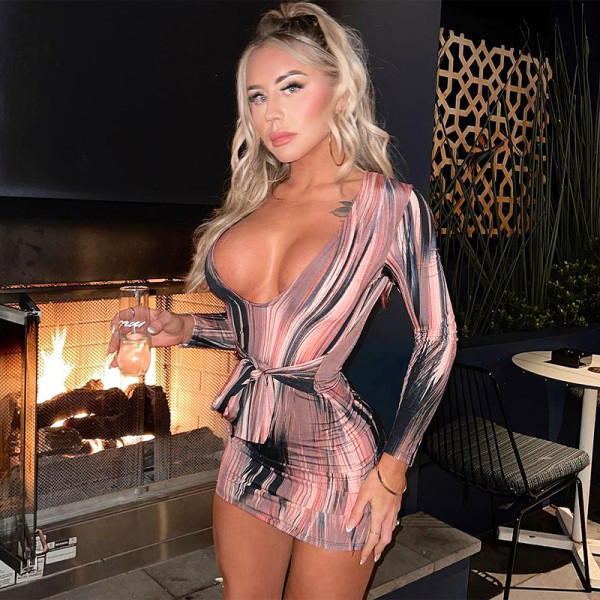 Sexy Deep V-neck Printed Long Sleeve Temperament Dress