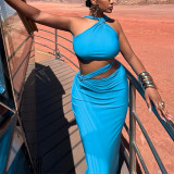 Solid color hollowed out pearl chain sexy backless fashionable buttocks up dress