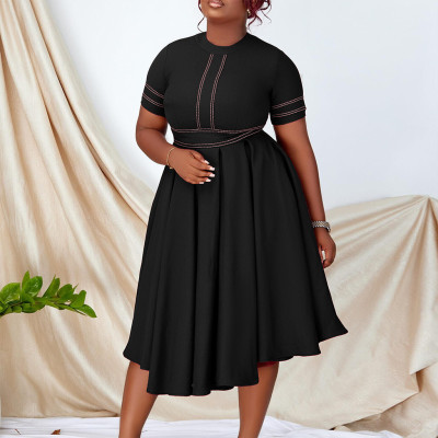 Large hem A-line skirt short sleeved dress
