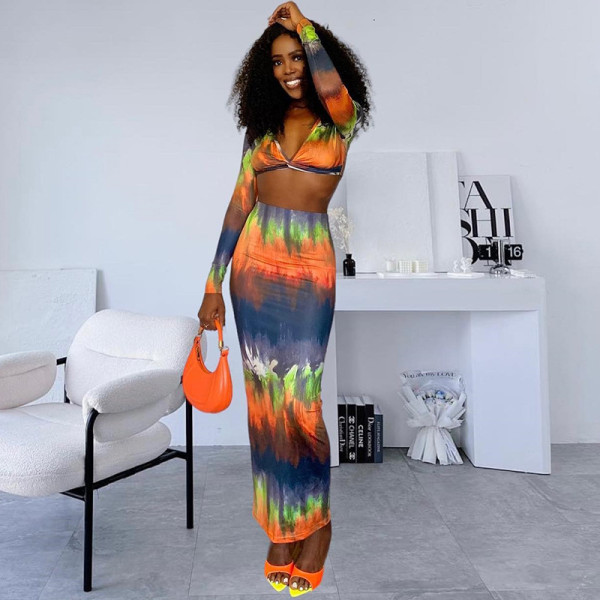 Fashionable gradient print sexy wrap chest long sleeved half body wrap buttocks skirt two-piece women's set