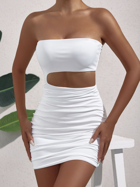 Sexy strapless dress with hollowed out buttocks and pleated dress short skirt