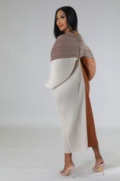 Women's long sleeved dress
