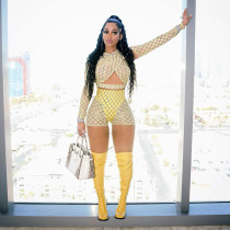 Fashionable plaid print personalized patchwork long sleeved navel exposed slim fitting shorts set Fashionable plaid print personalized patchwork long sleeved navel exposed slim fitting shorts set