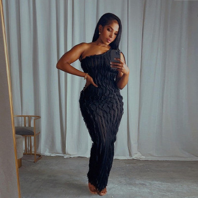 Fashionable and Personalized Oblique Shoulder Sexy Open Back Slim Fit Dress