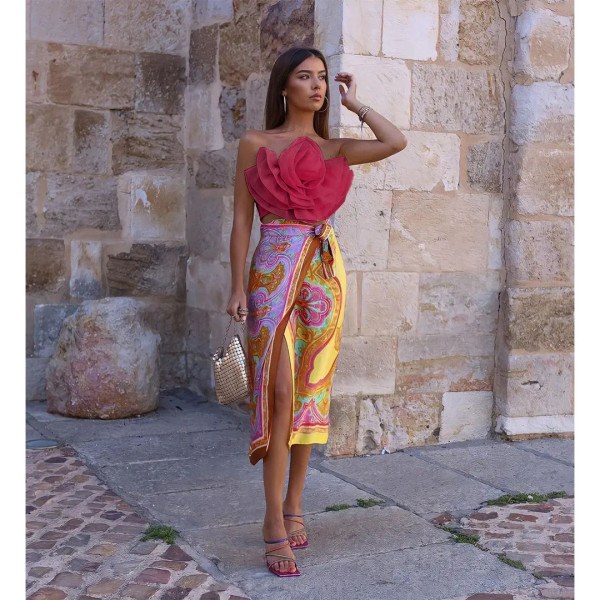 Fashion and Sexy 3D Hard Yarn Flower Small Strap Wrap Chest Top