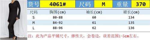 Open back long sleeved sexy knitted long skirt with tight buttocks and pit stripes, low waisted cored yarn dress for women