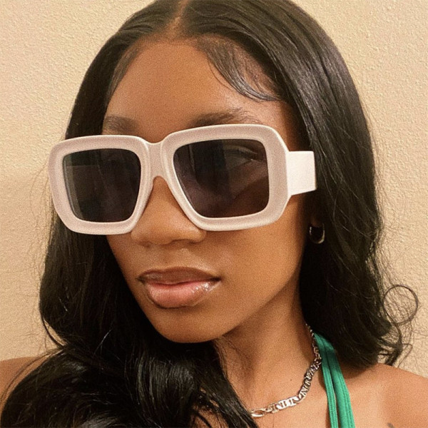 Square large frame sunglasses checkerboard 2023 new Sunglasses cross-border fashion sunglasses show