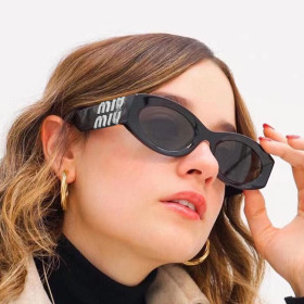 Women's sunglasses and personalized glasses