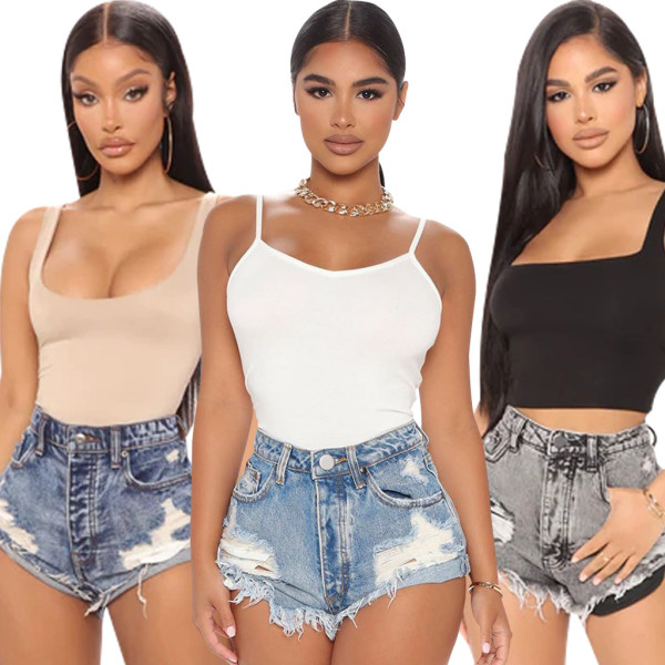 Fashionable and versatile slim fitting, washed and torn denim bulletless shorts