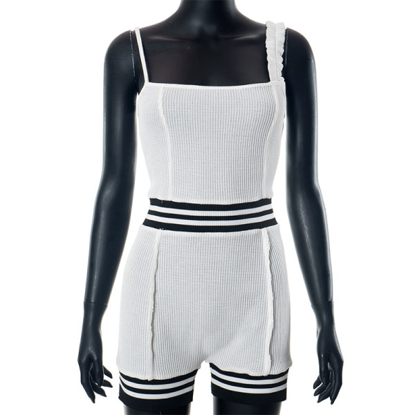 Fashion suspender tight fitting patchwork color matching jumpsuit shorts