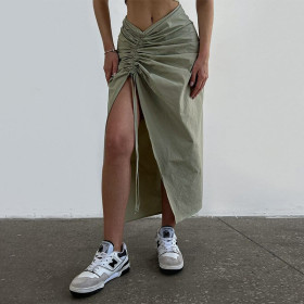 Solid color versatile slim drawstring pleated split skirt
