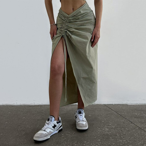 Solid color versatile slim drawstring pleated split skirt