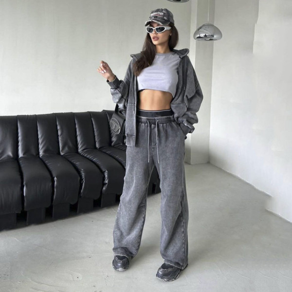 Top and pants two-piece set