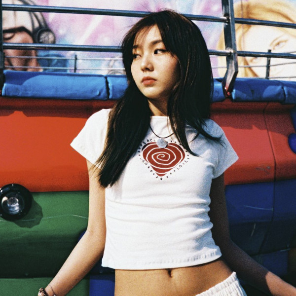Contrast Color Love Print Top Sexy Open Navel Short T-shirt