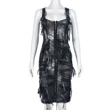 Slim fitting tie dyed sleeveless beggar dress