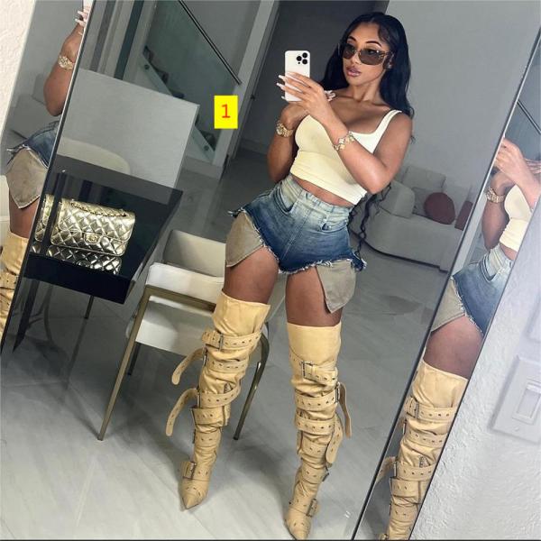 High waisted gradient flowing large pocket jeans