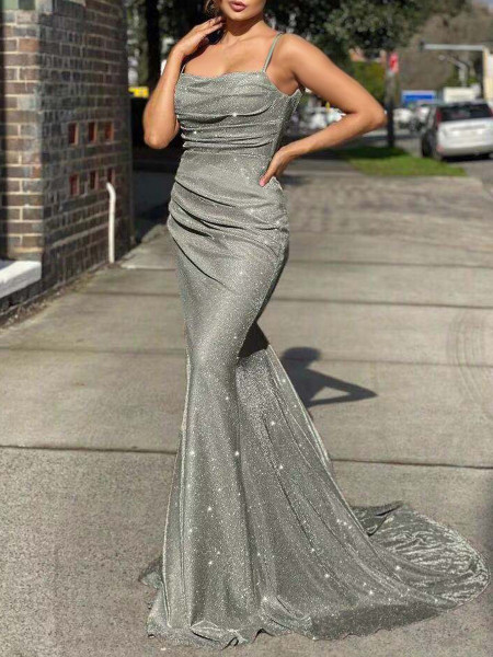 Sleeveless suspender dress slim fitting long skirt