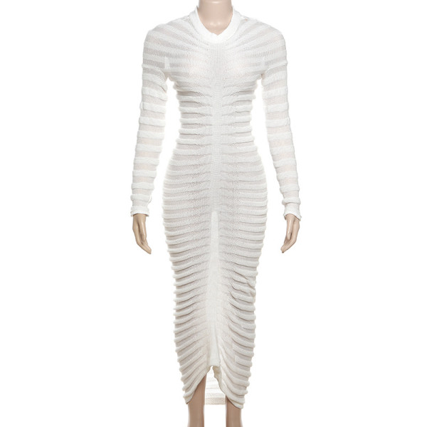 Long sleeved round neck slim fitting buttock wrap dress
