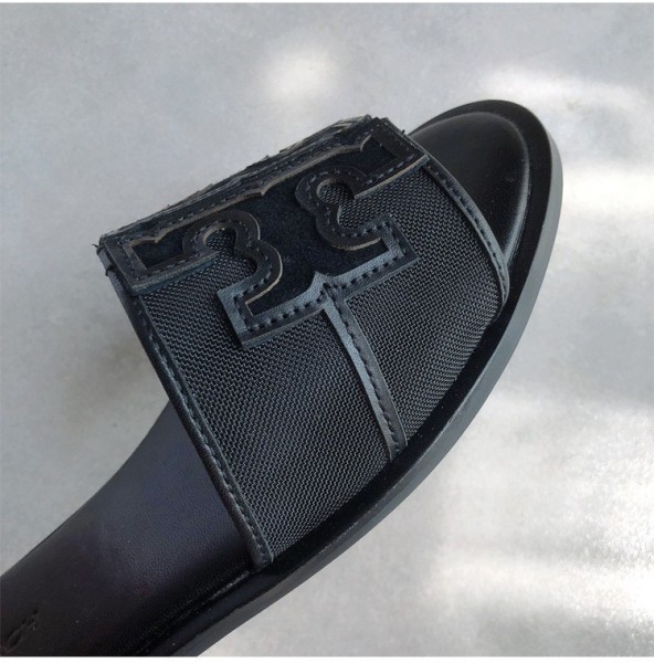 Mesh flat bottom slippers