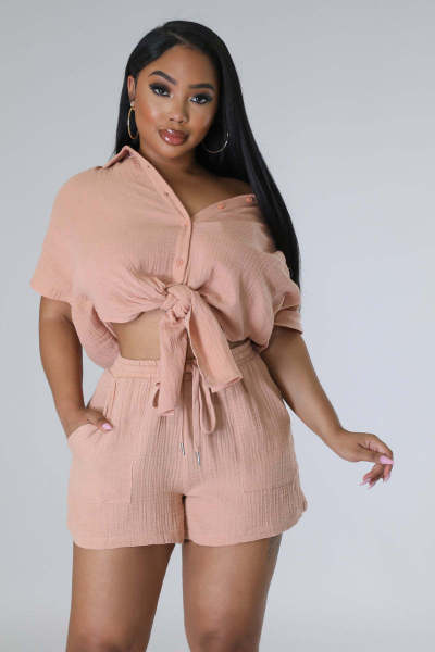 Solid color shirt short sleeved casual shorts set