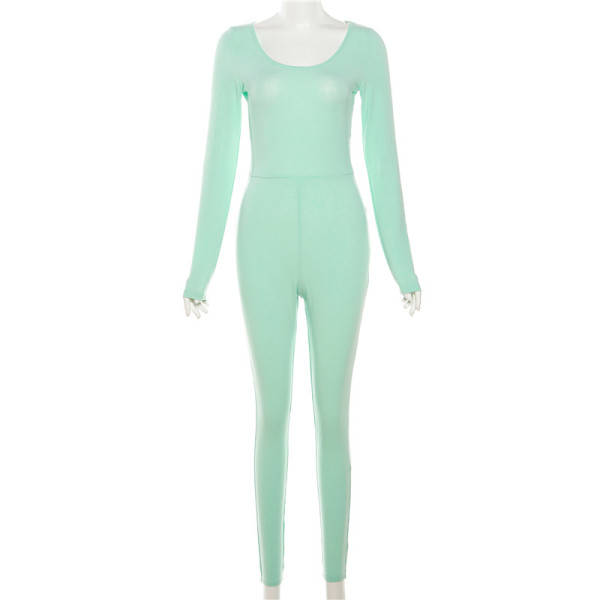 Long sleeved solid color slim fitting high waisted sports jumpsuit