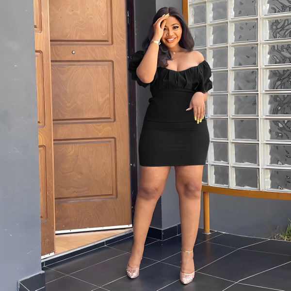 Waist tightening and slimming design with a deep V-neck and buttocks wrap dress