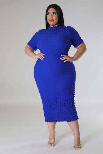 Large casual short sleeved dress