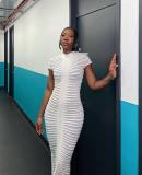 Short sleeved round neck slim fitting dress