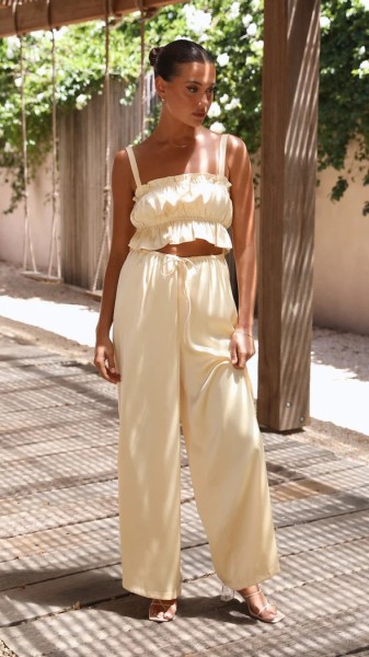 Two piece chest and wide leg set