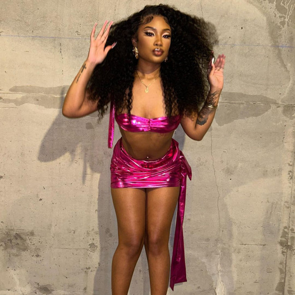 Sexy Sleeveless Open Umbilical Wrapped Chest and Hip Wrapped Short Skirt Set
