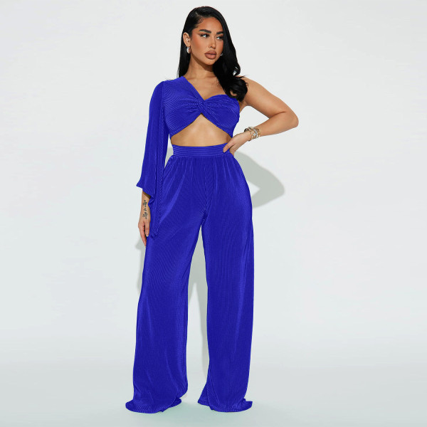 One shoulder long sleeved top and pants two-piece set