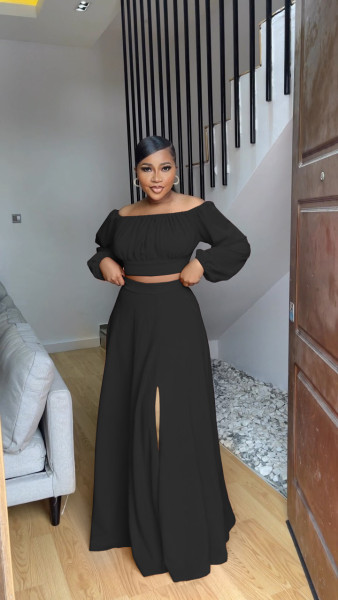 Off shoulder small lantern sleeve split skirt two-piece set