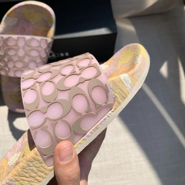 Thick soled casual sports sandals and slippers