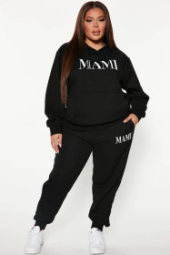 Letter printed plush sweater set
