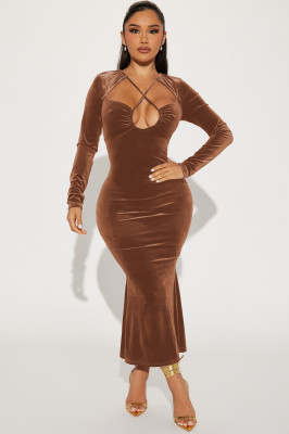 Fashionable Hanging Neck Wrapped Hip Fishtail Long Dress