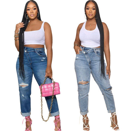 Women's personalized distressed diagonal zippered jeans